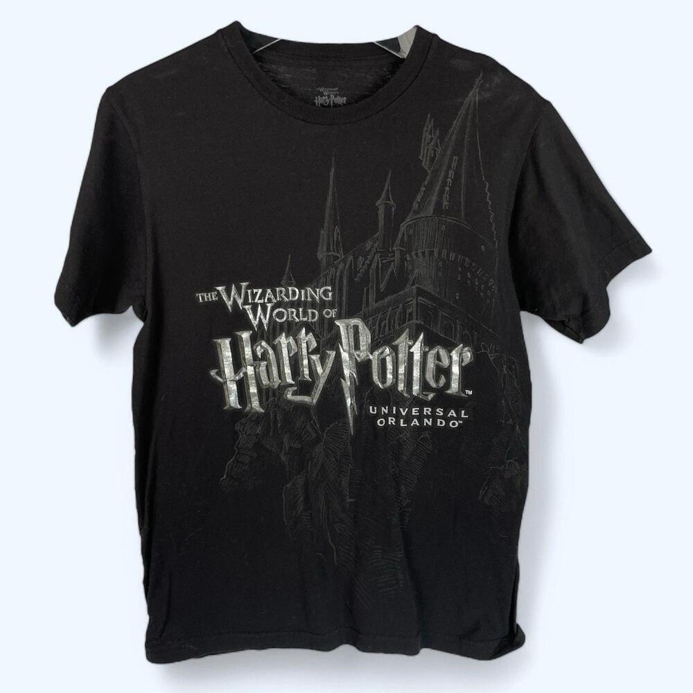Harry Potter Wizarding World T Shirt Size M Universal Orlando Hogwarts Castle